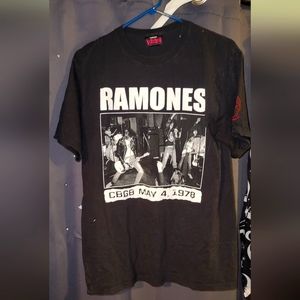 Ramones Tee